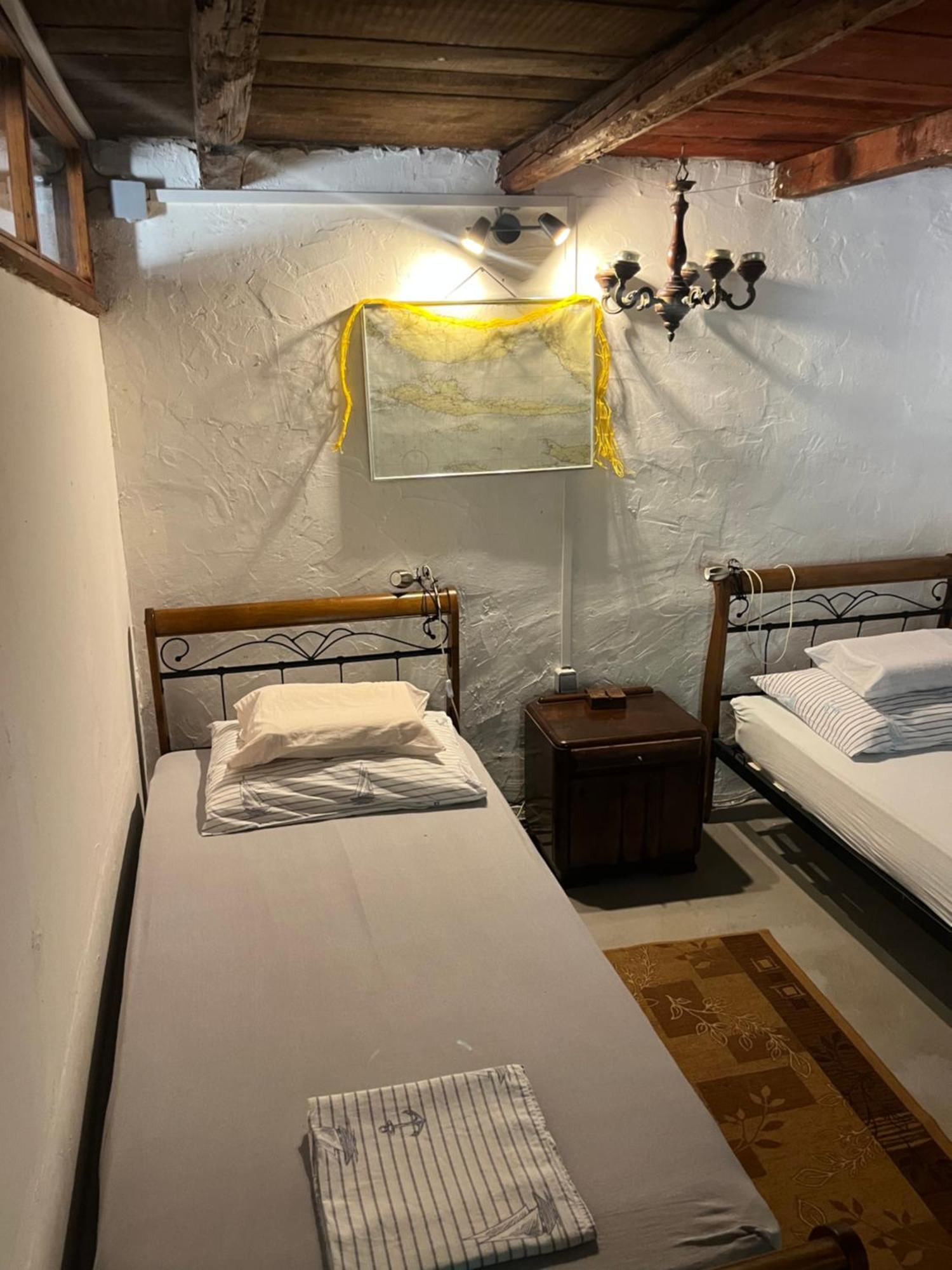 Holiday Home Stiniva Віс Екстер'єр фото